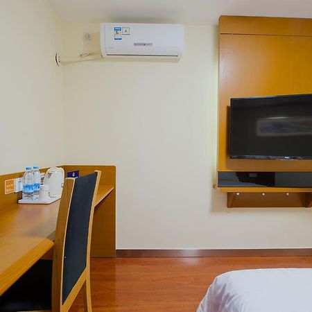7Days Premium Chongqin Jiangbei International Airport Hub Station Hotel Chongqing Bagian luar foto