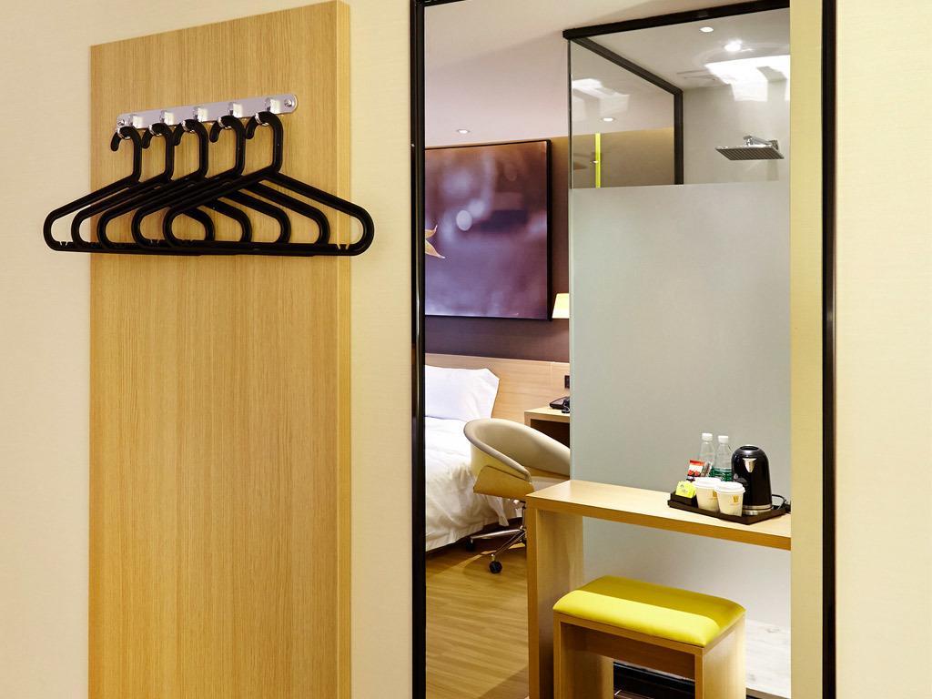 7Days Premium Chongqin Jiangbei International Airport Hub Station Hotel Chongqing Bagian luar foto