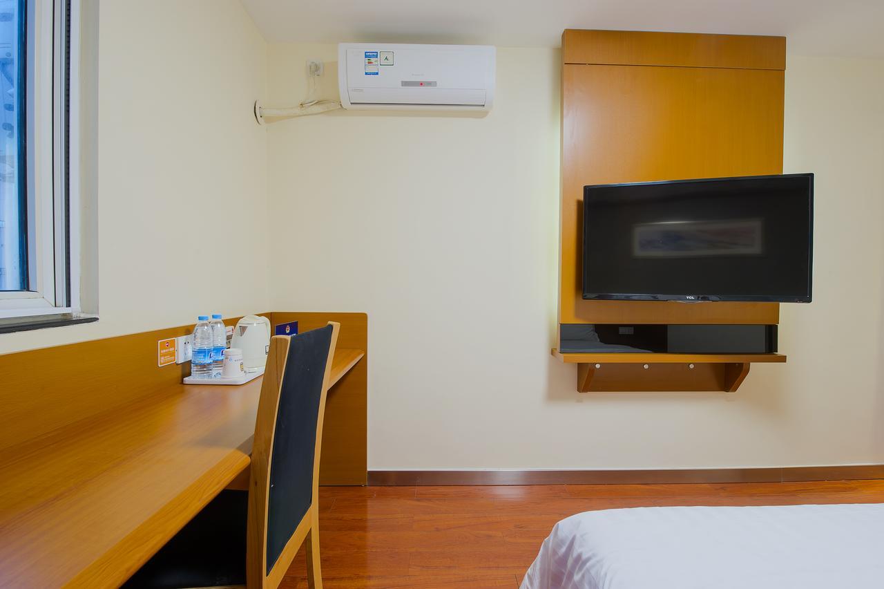 7Days Premium Chongqin Jiangbei International Airport Hub Station Hotel Chongqing Bagian luar foto